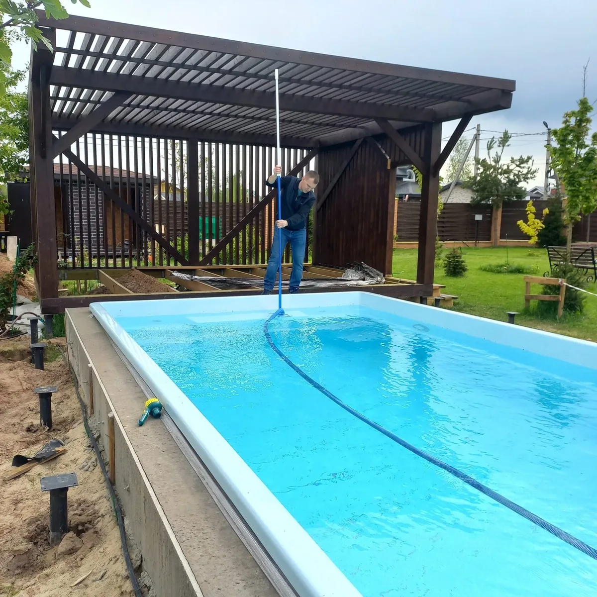 Копинговый бордюрный камень для бассейна Laguna в Кондопоге